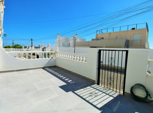 Resale - Bungalow - Villamartin - La Fuente