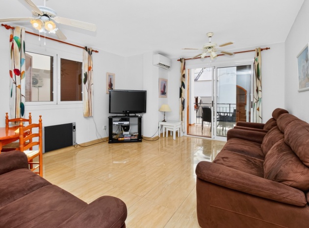 Resale - Apartment - Villamartin