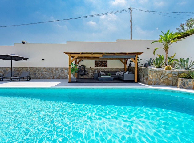 Resale - Villa - Villamartin - las filipinas