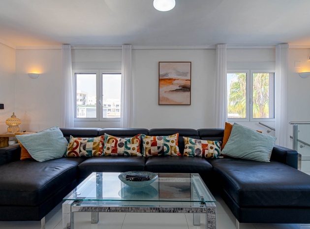 Resale - Villa - Villamartin - las filipinas
