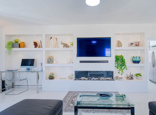 Resale - Villa - Villamartin - las filipinas