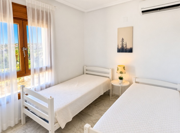 Resale - Apartment - Algorfa - La Finca Golf