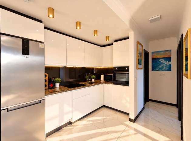 Resale - Villa - Torrevieja - Torrevieja Centro