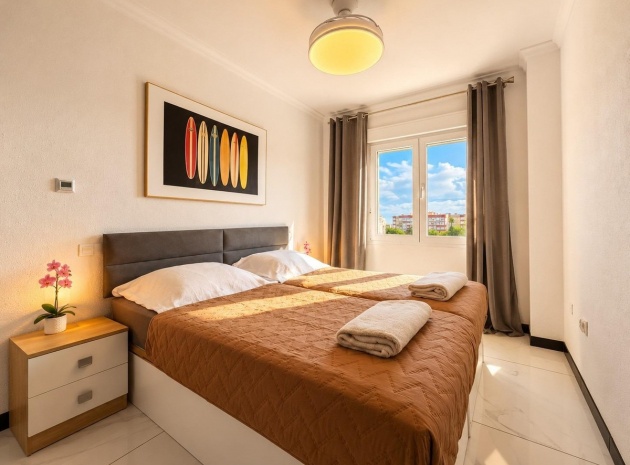 Resale - Villa - Torrevieja - Torrevieja Centro