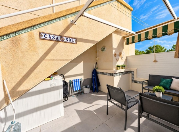 Resale - Villa - Torrevieja - Torrevieja Centro