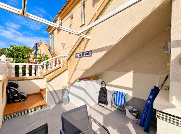 Resale - Villa - Torrevieja - Torrevieja Centro