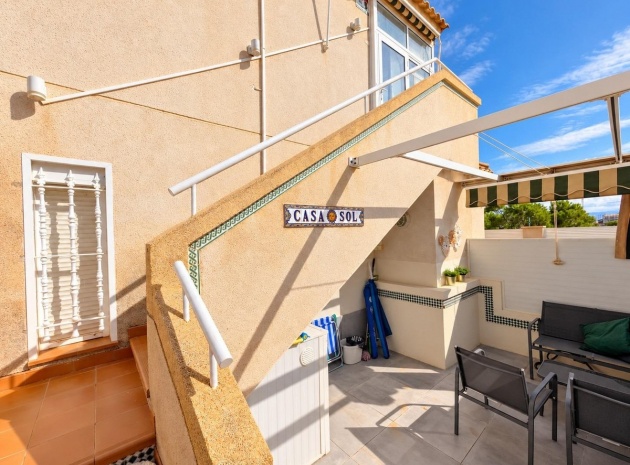 Resale - Villa - Torrevieja - Torrevieja Centro