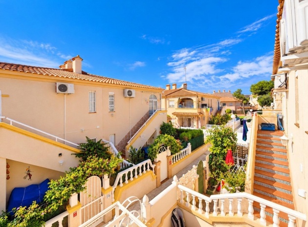 Resale - Villa - Torrevieja - Torrevieja Centro