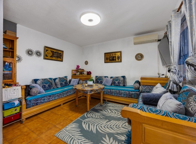 Resale - Townhouse - Torrevieja - Torrevieja Centro