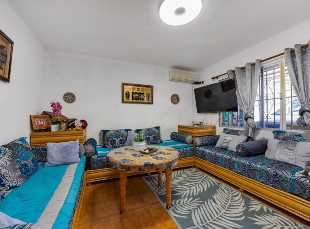 Resale - Townhouse - Torrevieja - Torrevieja Centro