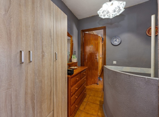 Resale - Townhouse - Torrevieja - Torrevieja Centro