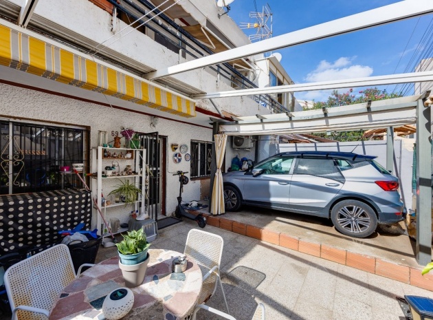 Resale - Townhouse - Torrevieja - Torrevieja Centro