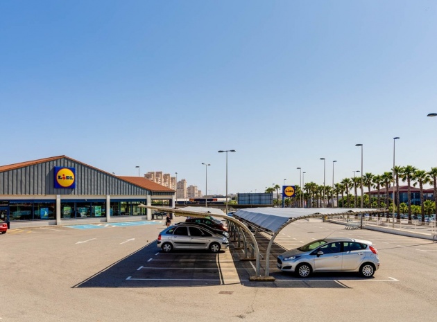 Resale - Townhouse - Torrevieja - Torrevieja Centro