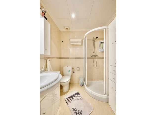 Resale - Townhouse - Torrevieja - Torrevieja Centro