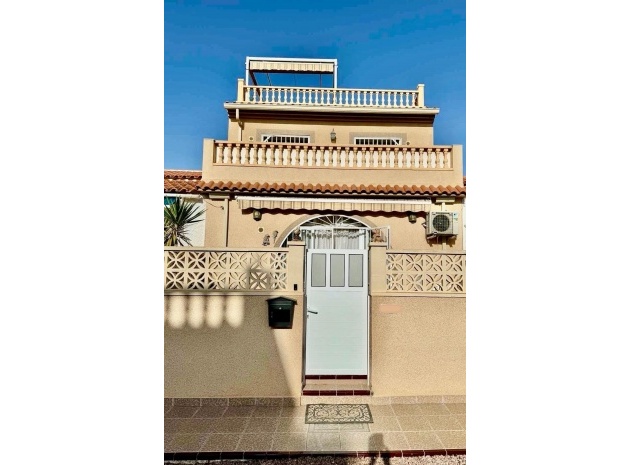Resale - Townhouse - Torrevieja - Torrevieja Centro