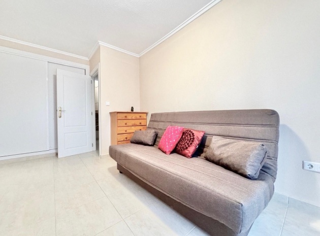 Resale - Townhouse - Torrevieja - Torrevieja Centro