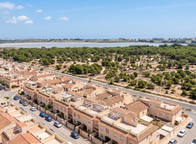 Resale - Townhouse - Torrevieja - Torrevieja Centro