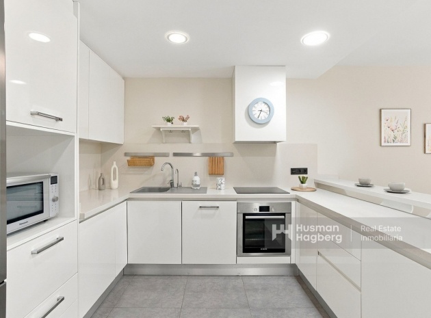 Resale - Apartment - Orihuela - Campoamor