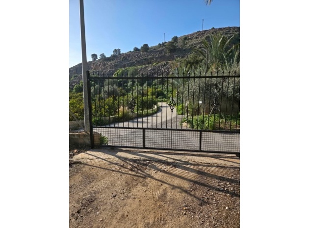 Wiederverkauf - Villa - Orihuela - Orihuela Centro