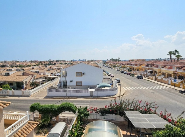 Resale - Villa - Orihuela - La Zenia