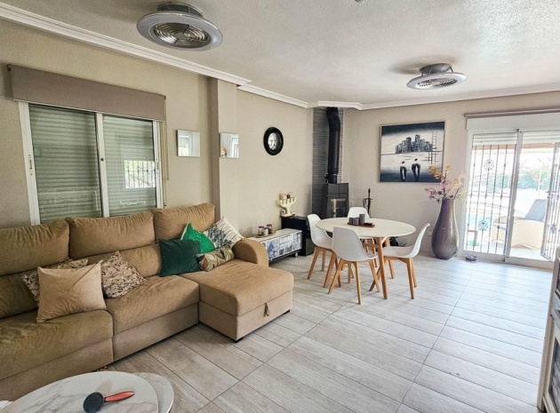 Resale - Villa - Orihuela - La Zenia