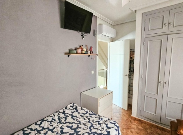 Resale - Villa - Orihuela - La Zenia
