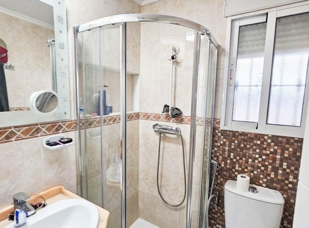 Resale - Villa - Orihuela - La Zenia