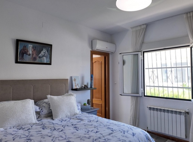 Resale - Villa - San Miguel de Salinas - San Miguel de Salinas Centro