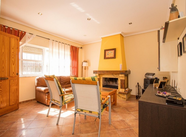 Resale - Villa - Torrevieja - Torrevieja Centro