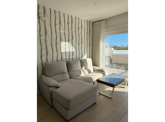 Resale - Villa - Pilar de la Horadada - Pilar de la Horadada Centro