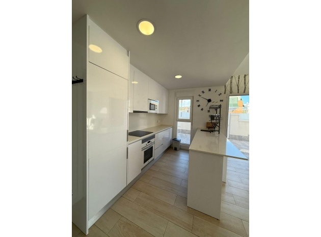 Resale - Villa - Pilar de la Horadada - Pilar de la Horadada Centro