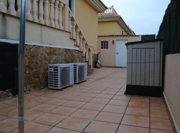 Resale - Villa - Orihuela - Orihuela Costa