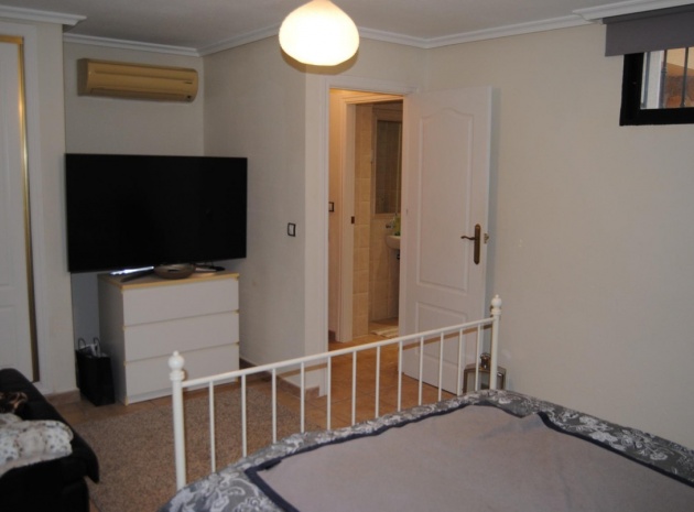 Resale - Villa - Orihuela - Orihuela Costa