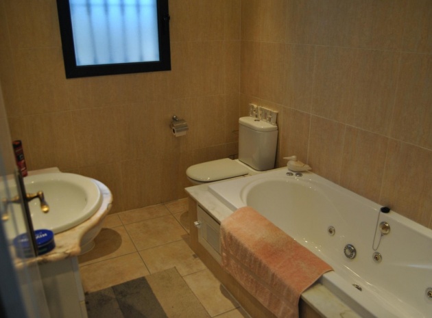 Resale - Villa - Orihuela - Orihuela Costa