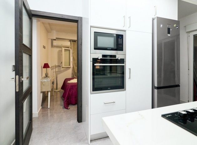 Resale - Apartment - Torrevieja - La Mata