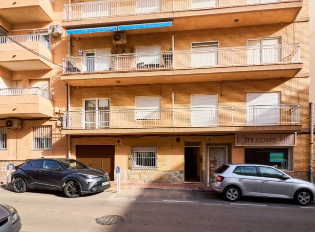 Resale - Apartment - Torrevieja - La Mata