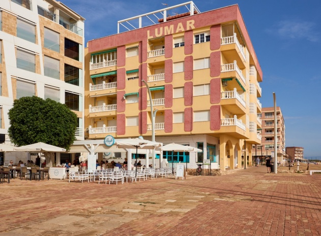 Resale - Apartment - Torrevieja - La Mata