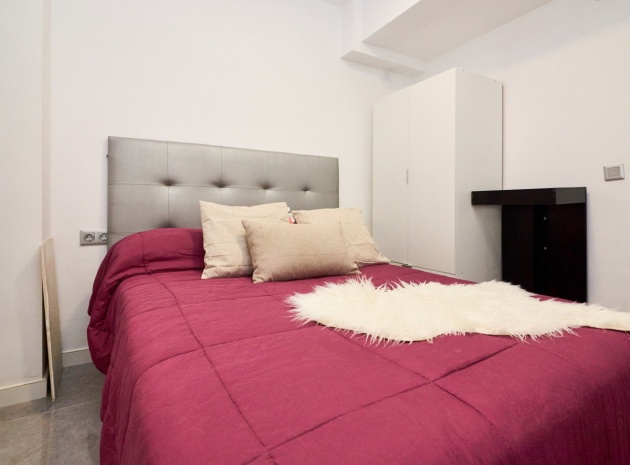 Resale - Apartment - Torrevieja - La Mata