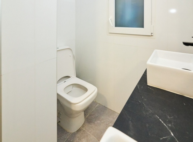 Resale - Apartment - Torrevieja - La Mata