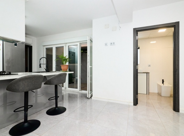Resale - Apartment - Torrevieja - La Mata