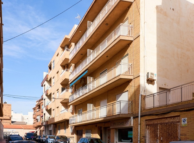 Resale - Apartment - Torrevieja - La Mata