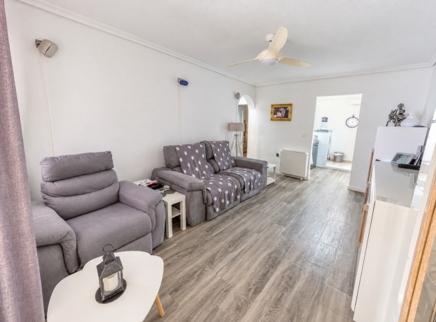 Resale - Apartment - Los Montesinos - entre naranjos