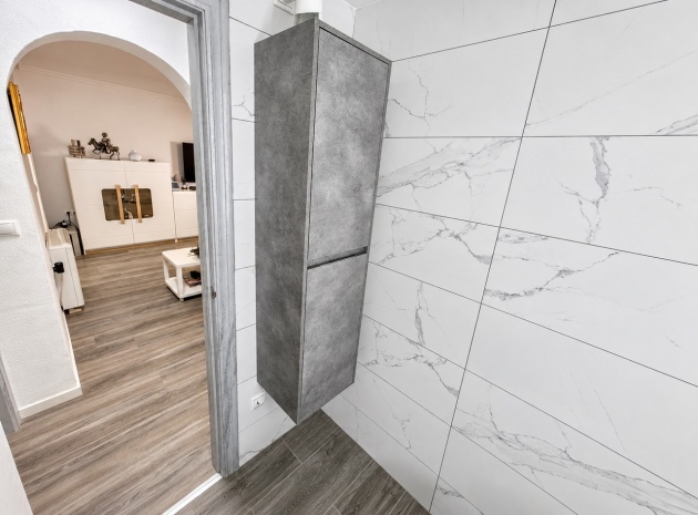 Resale - Apartment - Los Montesinos - entre naranjos