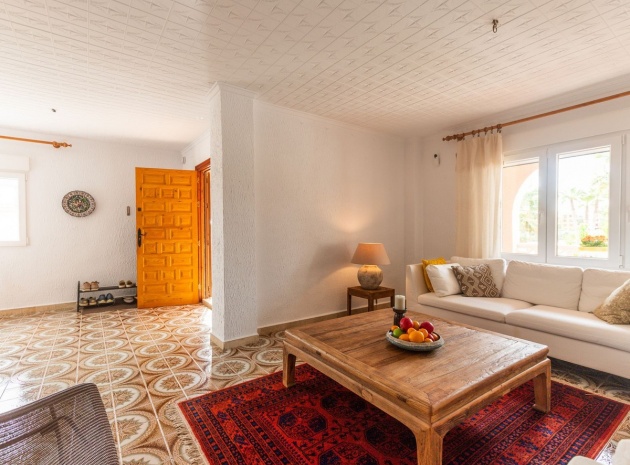 Resale - Villa - Orihuela - Punta Prima