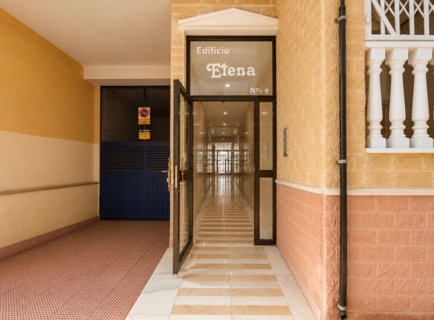 Wederverkoop - Appartement - Torrevieja - Playa Del Cura