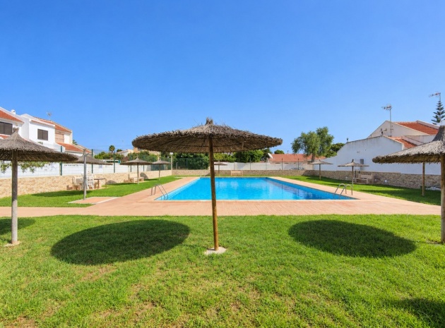 Resale - Townhouse - Torrevieja - Playa De Los Locos