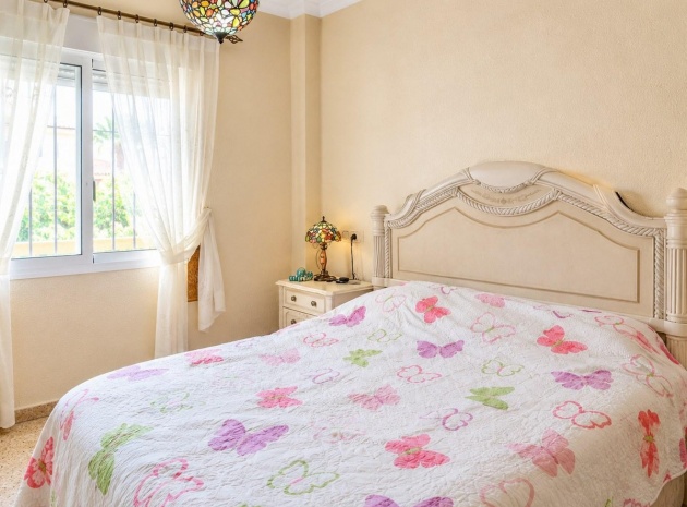 Resale - Villa - Cabo Roig - Costa Blanca South