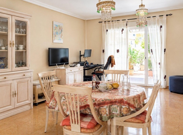 Resale - Villa - Cabo Roig - Costa Blanca South
