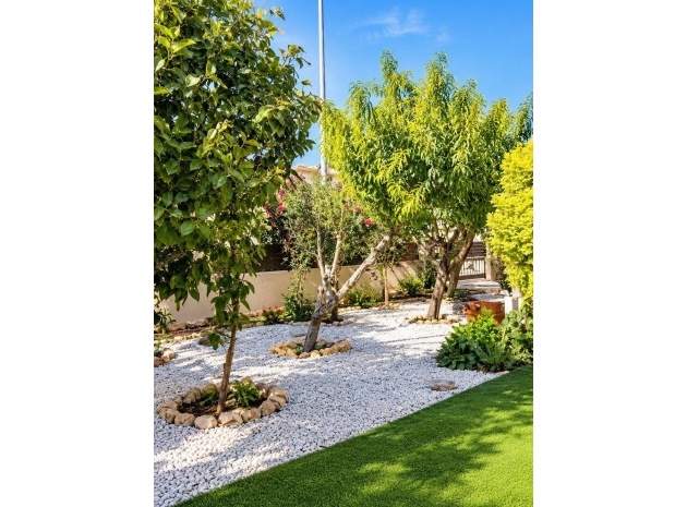 Resale - Villa - Cabo Roig - Costa Blanca South