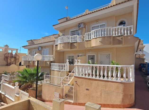 Resale - Townhouse - Villamartin - Costa Blanca South